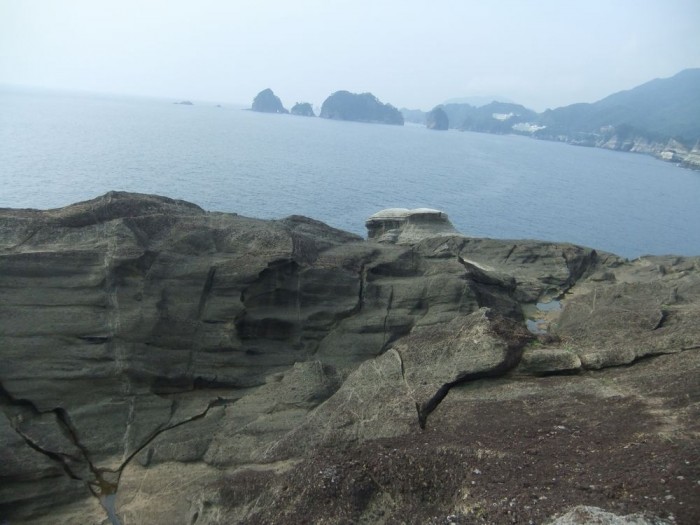 亀甲岩 