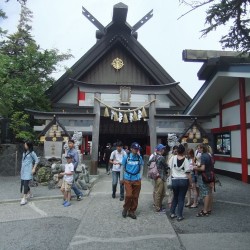 小御嶽神社で参拝