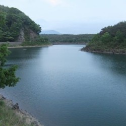 精進湖