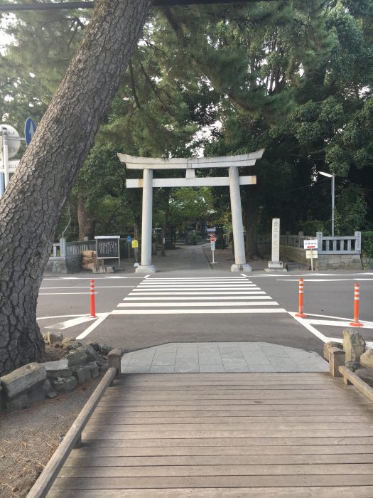 御穂神社の入り口写真